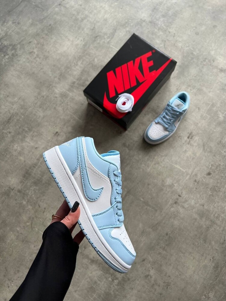 Air Jordan 1 Low Aluminum