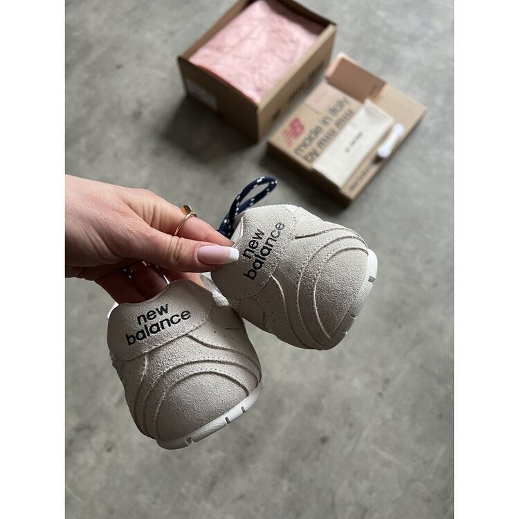 New Balance x Miu Miu 530 SL (Full Box)