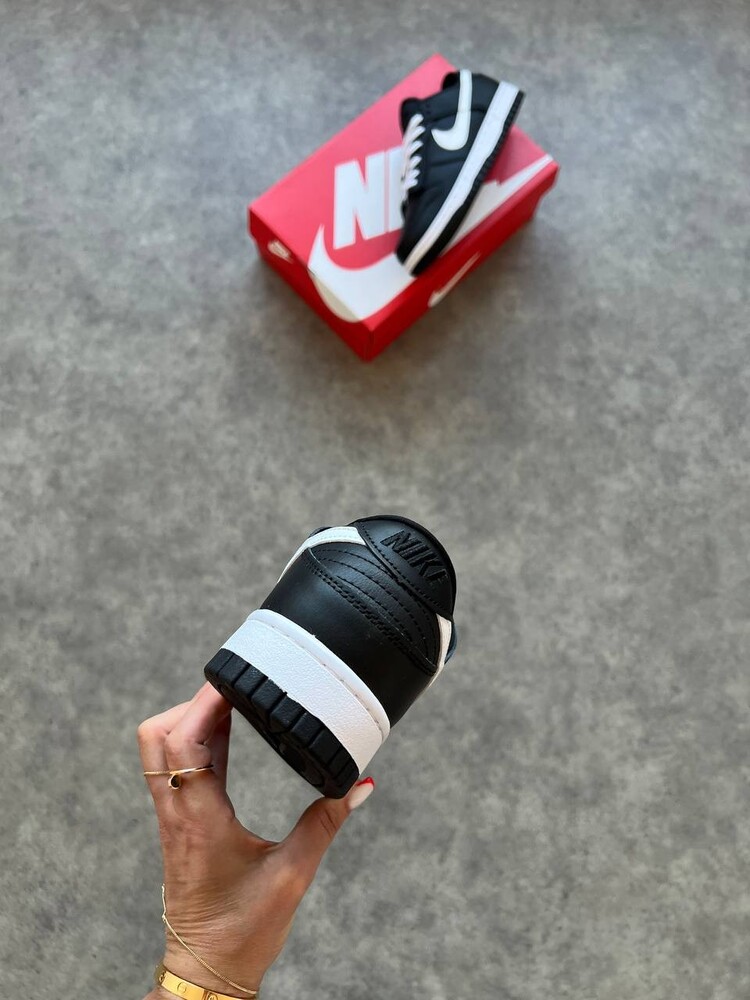 Dunk Low Black Panda 2.0