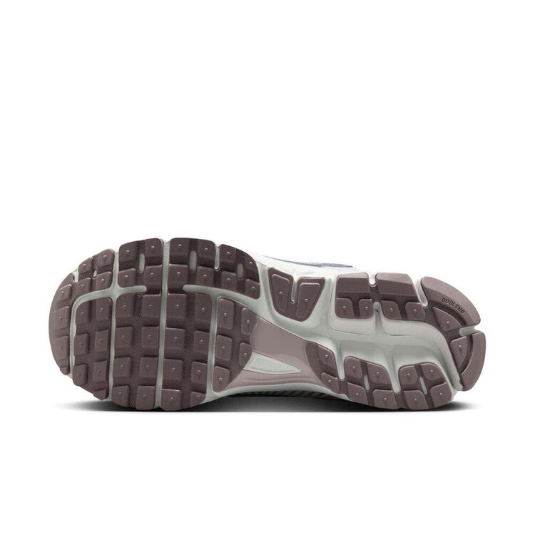 Nike Zoom Vomero 5 'Chrome Platinum Violet'