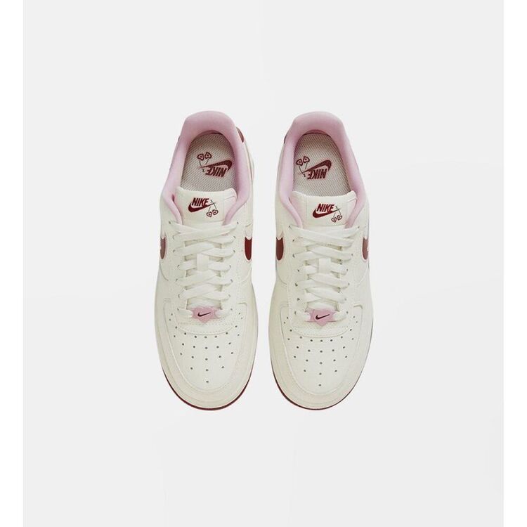 Nike Air Force 1 Valentine’s Day