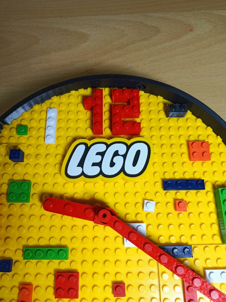 Lego Değiştirilebilir Duvar Saati