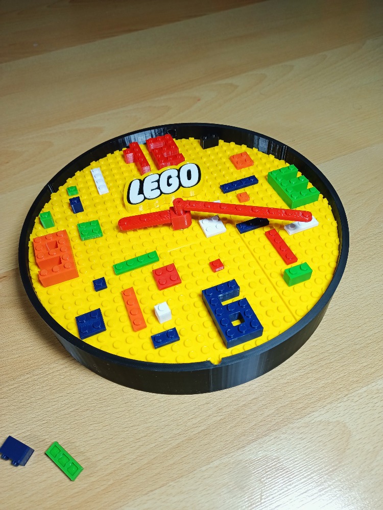Lego Değiştirilebilir Duvar Saati