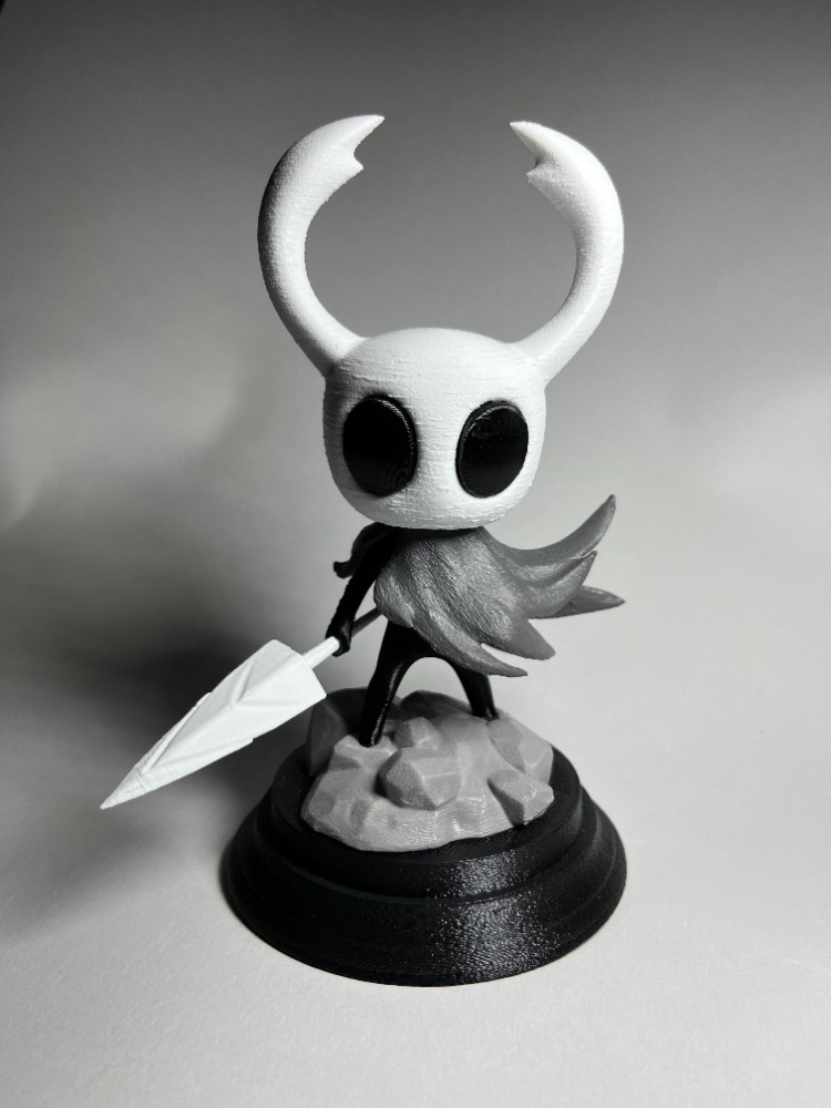 Hollow Knight Figür