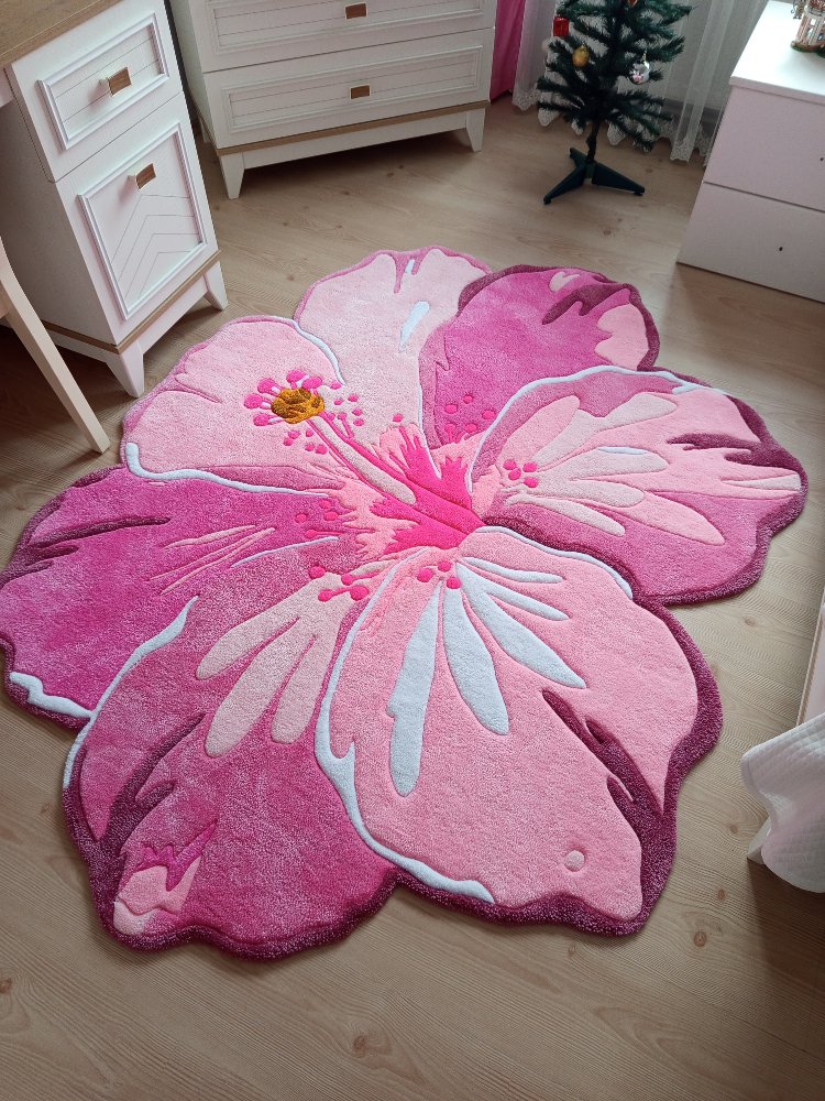 Hibiscus Tufting Halı