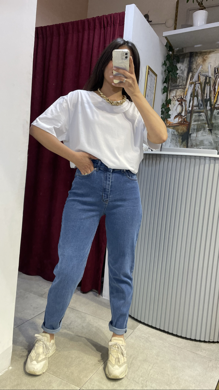 Likralı mavi boyfriend jean 