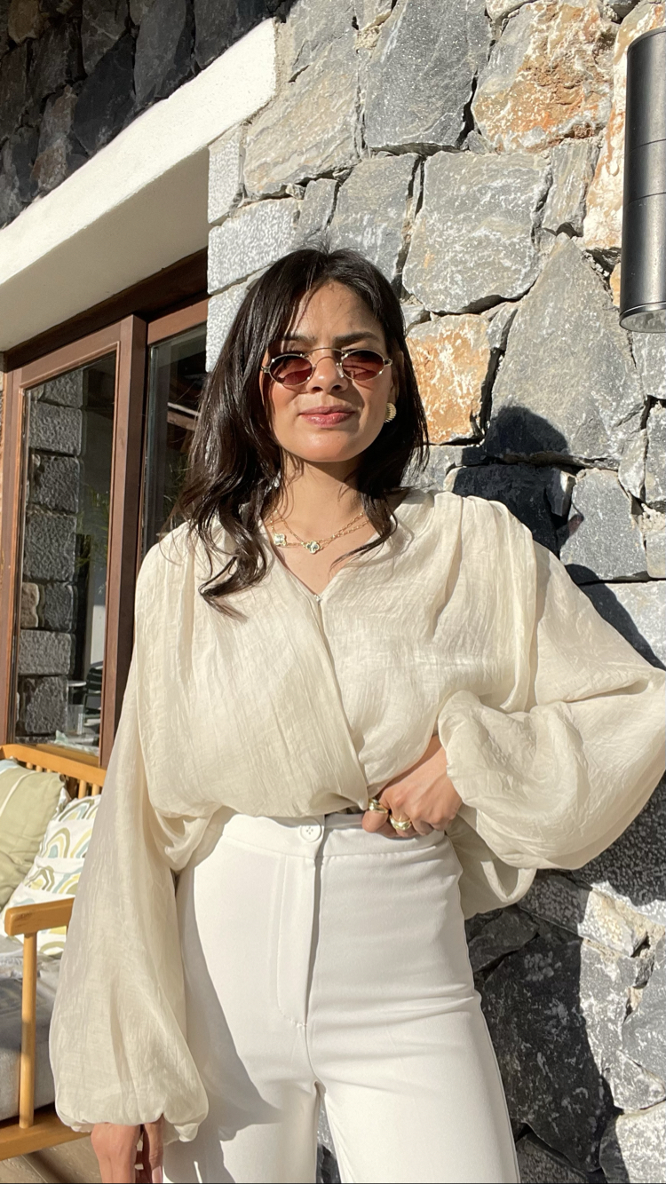 Kruvaze yaka, Tencel bej bluz