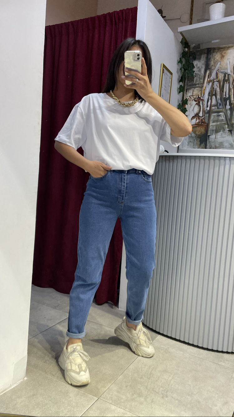 Likralı mavi boyfriend jean 