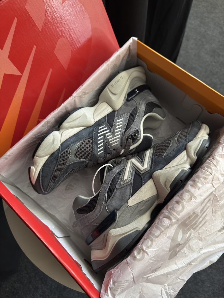 New Balance 9060 Phantom Castlerock