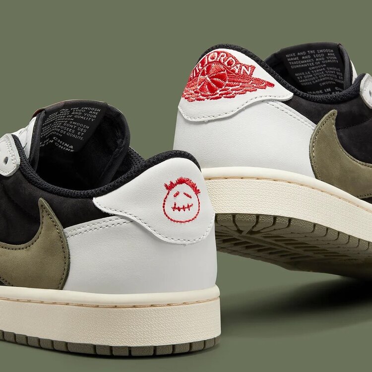 Travis Scott x Air Jordan 1 Low OG “Olive”  