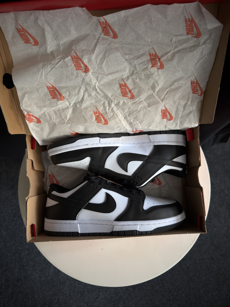 Nike Dunk Low Retro White Black 
