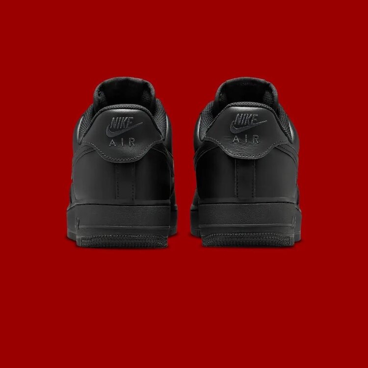 Nike Air Force 1 Black 07 