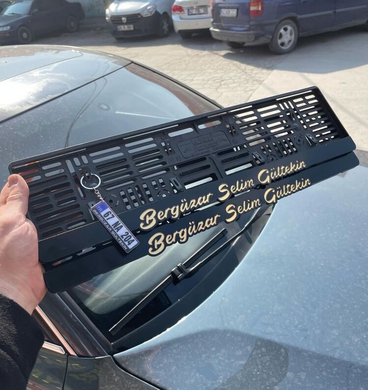 PLEKSİ PLAKALIK