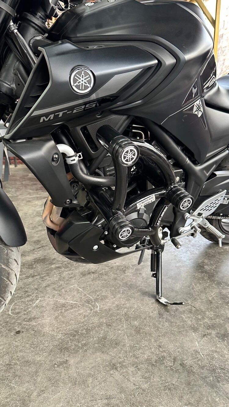 YAMAHA MT25 6LI KORUMA DEMİRİ 2014-2024 SİYAH