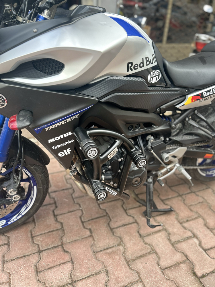 TRACER 900 6LI KORUMA DEMİRİ