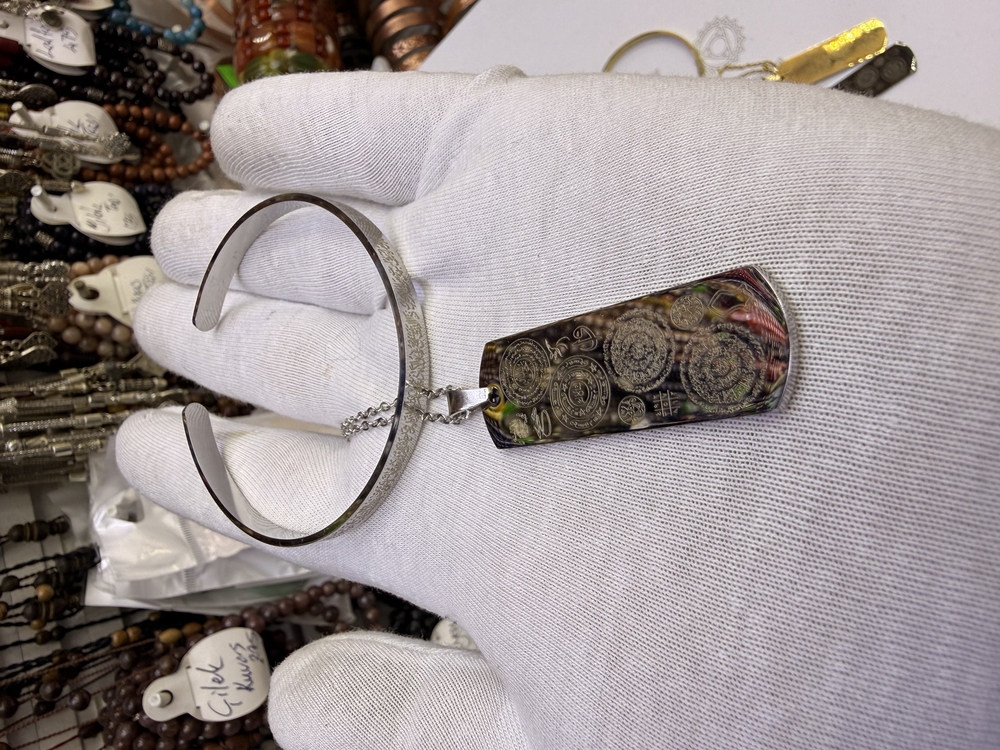 YEMEN ZIRHI TİTANYUM DİKDÖRTGEN ÇELİK ÇOKLU DUALI KOLYE