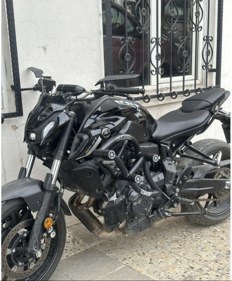 YAMAHA MT 07 ÖZEL ÜRETİM KORUMA DEMİRİ 3 TAKOZLU 