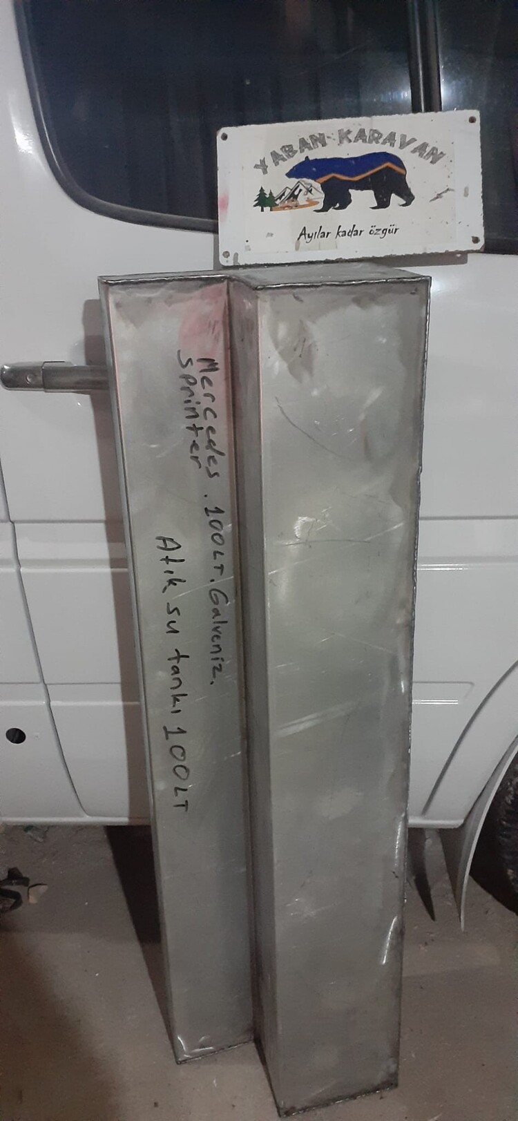 sprinter.volt.lt 35 orta surgulu kapi basamak alti atik su tanki 100 litre