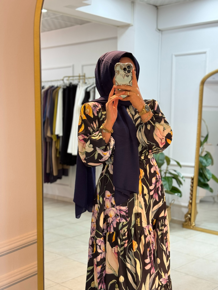 Lilia dress