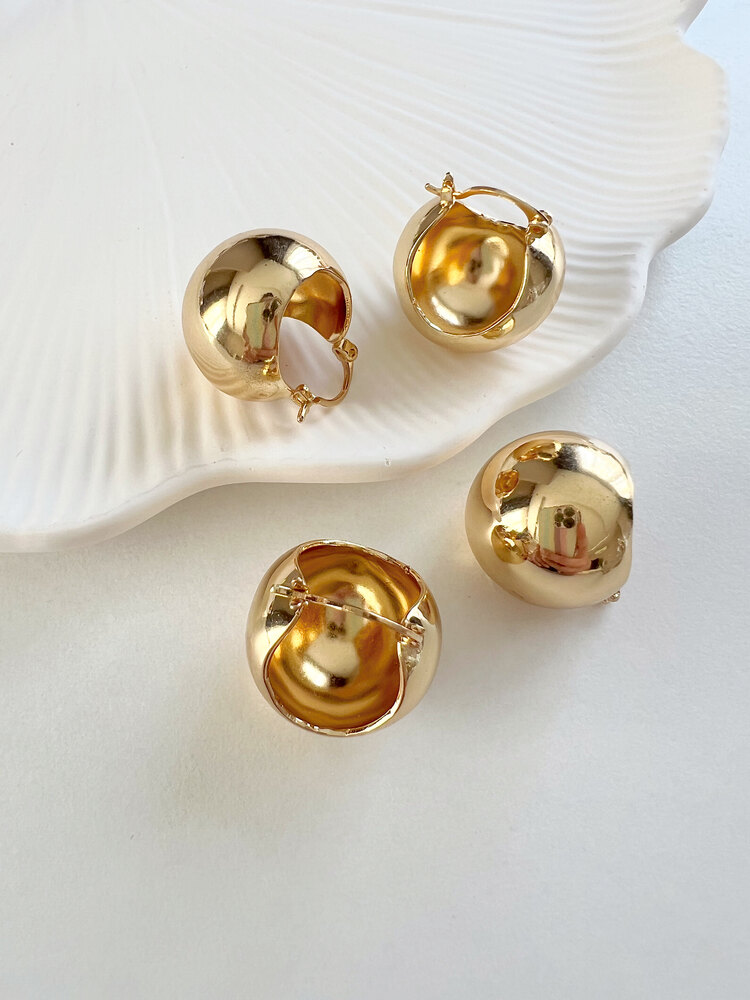 Gold top küpe✨