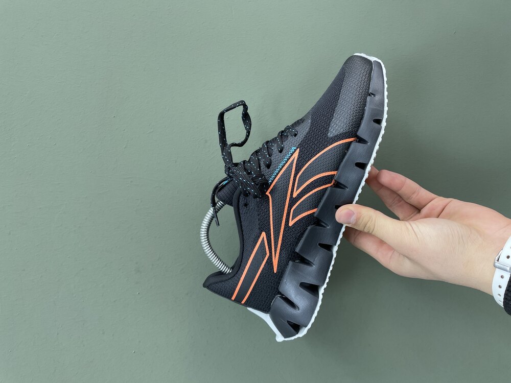 REEBOK