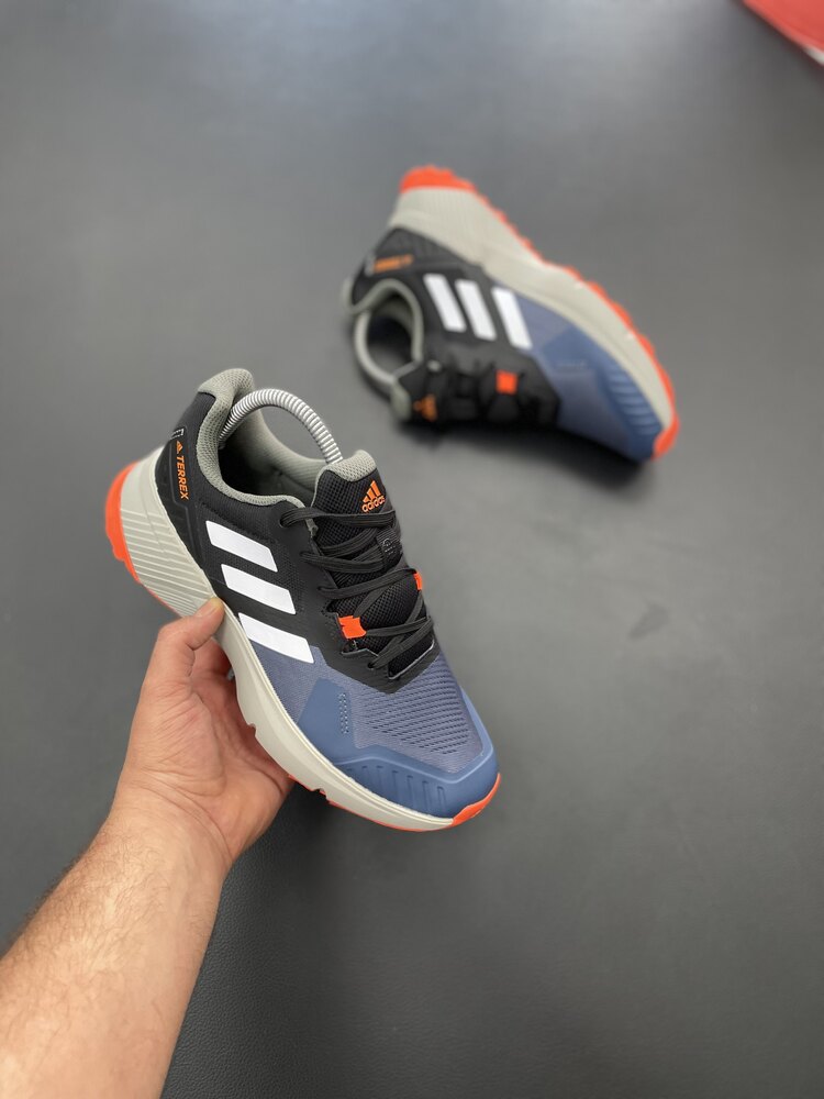 Adidas terrex