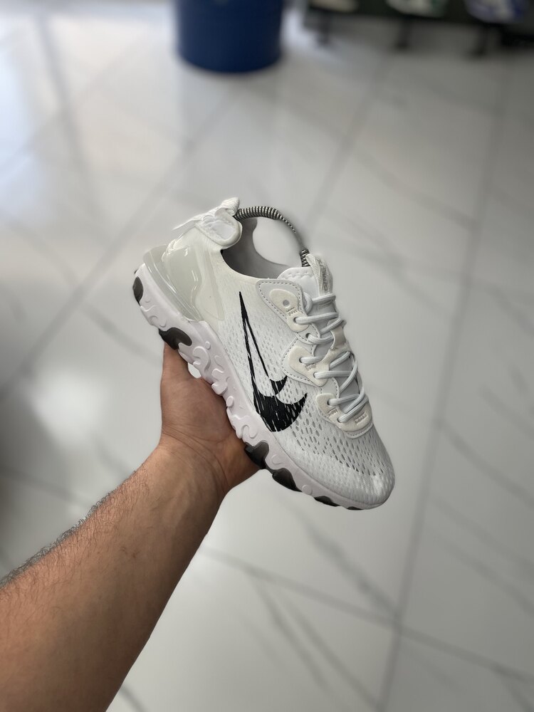 Nike React Vısıon
