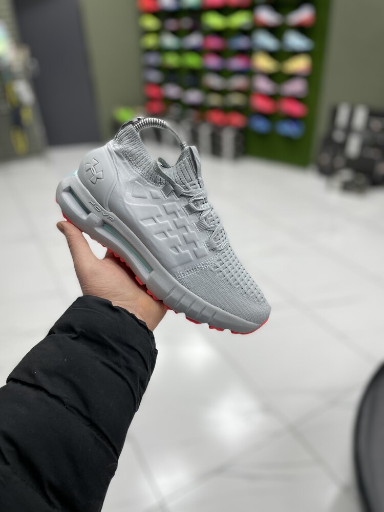 Under armour hova