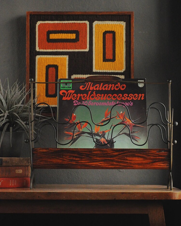 Mid Century Gazetelik