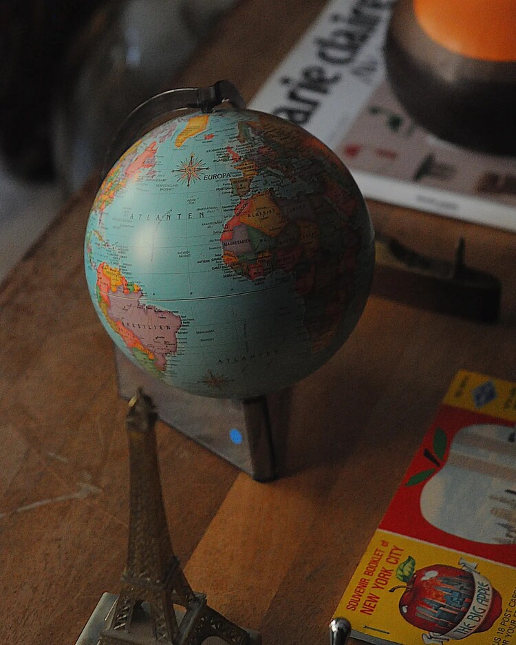 Vintage Globe Harita 
