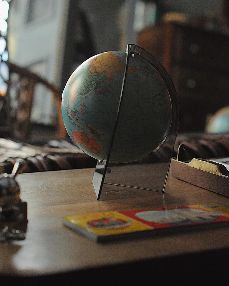 Vintage Globe Harita 