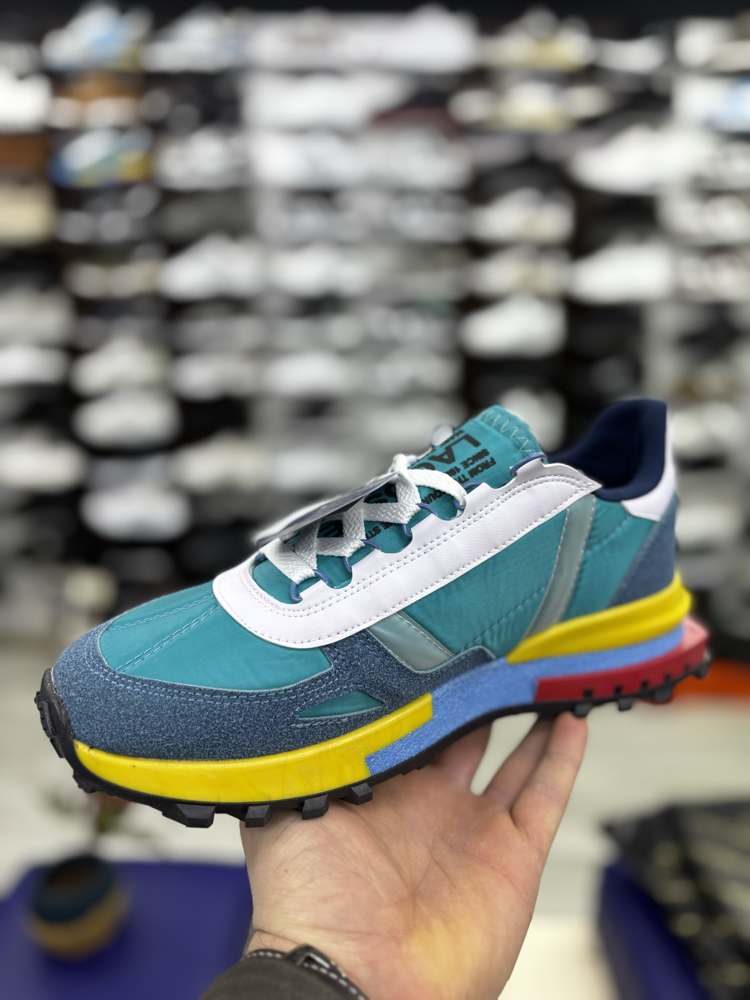 Lacoste Azure YFN-005