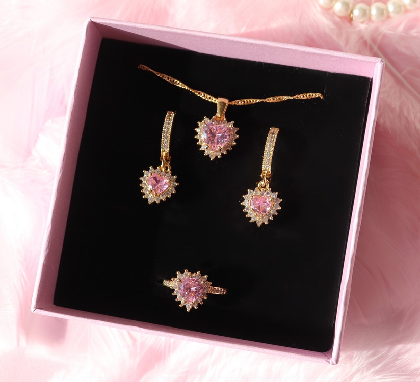 Pink Royal Heart Set