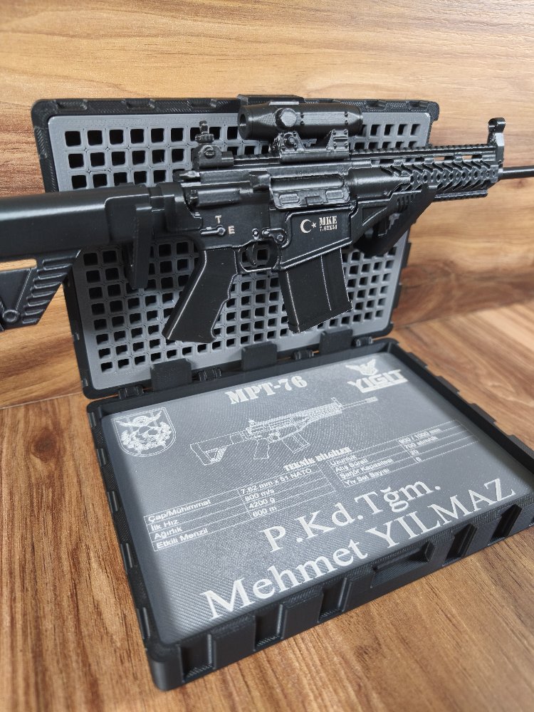 MPT 76 Maketi (30cm)