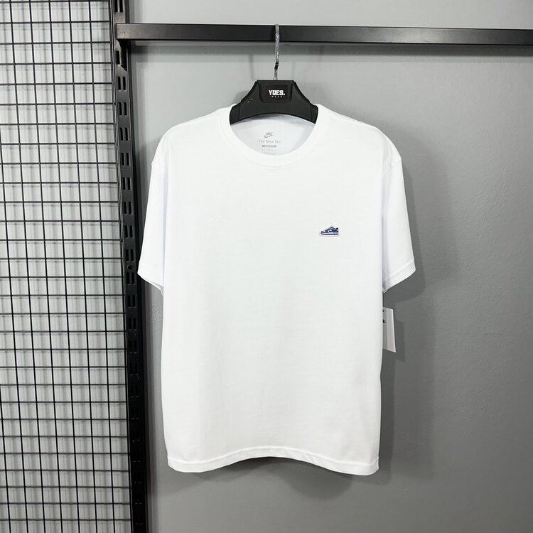Nike Sportwear Max90 Patch Tshirt [FV3751-100]