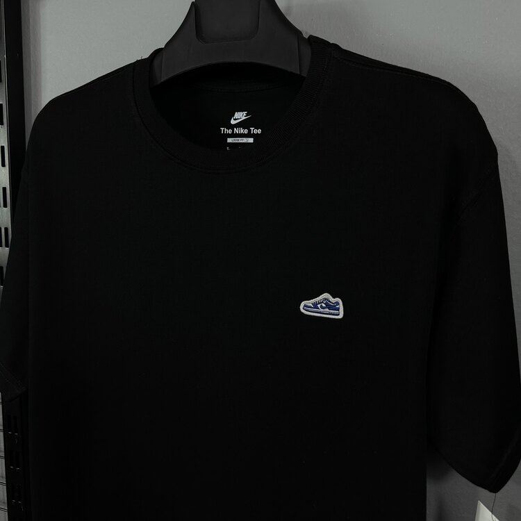 Nike Sportwear Max90 Patch Tshirt [FV3751-010]