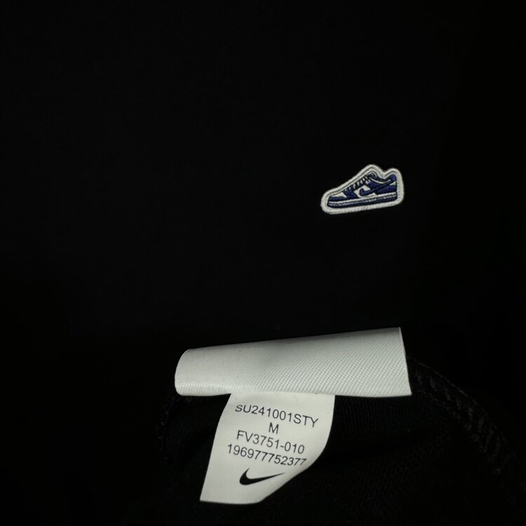 Nike Sportwear Max90 Patch Tshirt [FV3751-010]