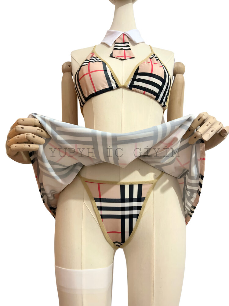 Burberry School Etekli Fantezi Takım