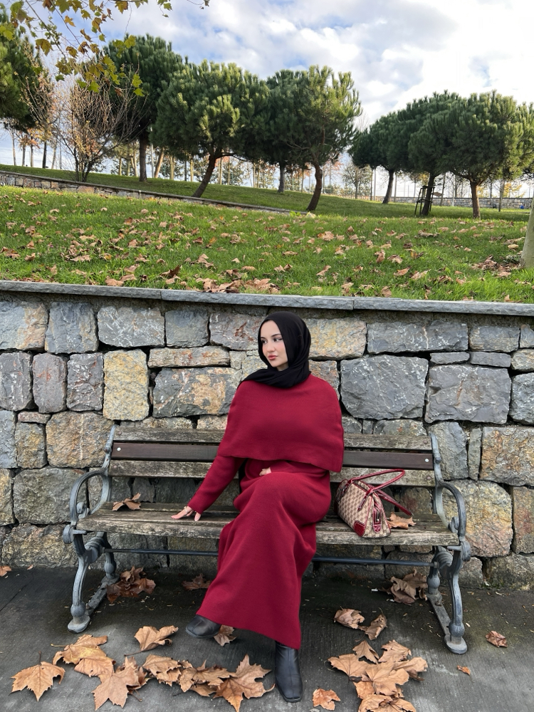 Bordo Solenne Elbise
