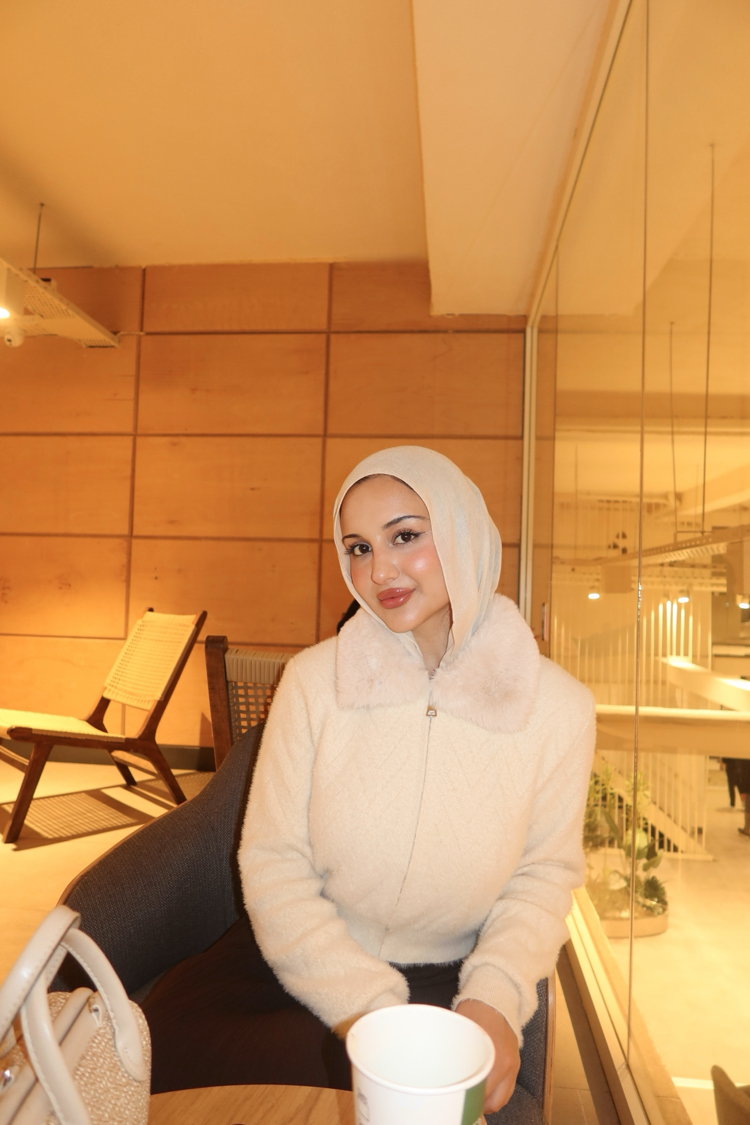 Cozy Yün Dokulu Hırka