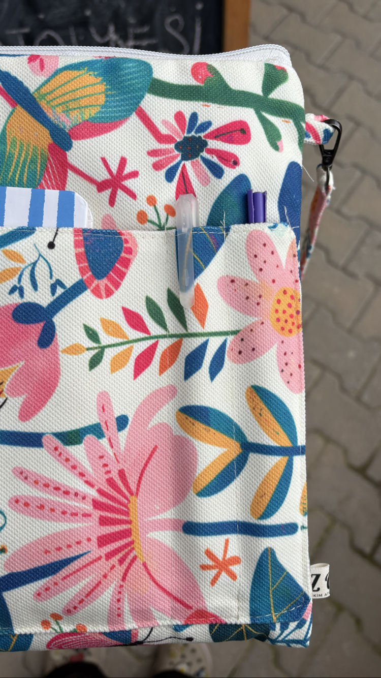 KELEBEK ASKILI TABLET ÇANTASI