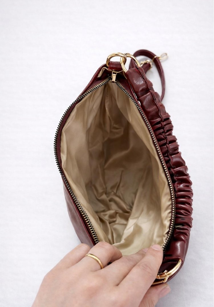 Zarena Fold
