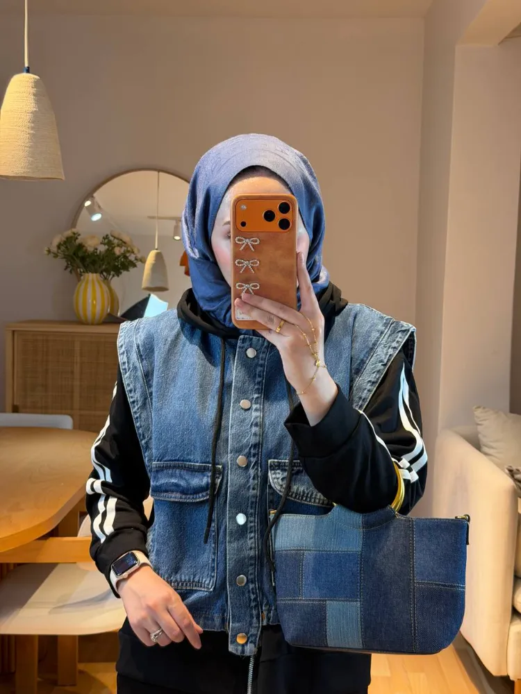 Denim Detaylı Garnili Takım