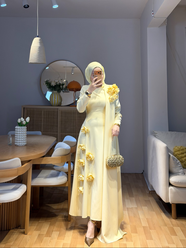 Alina Sarı Güllü Elbise