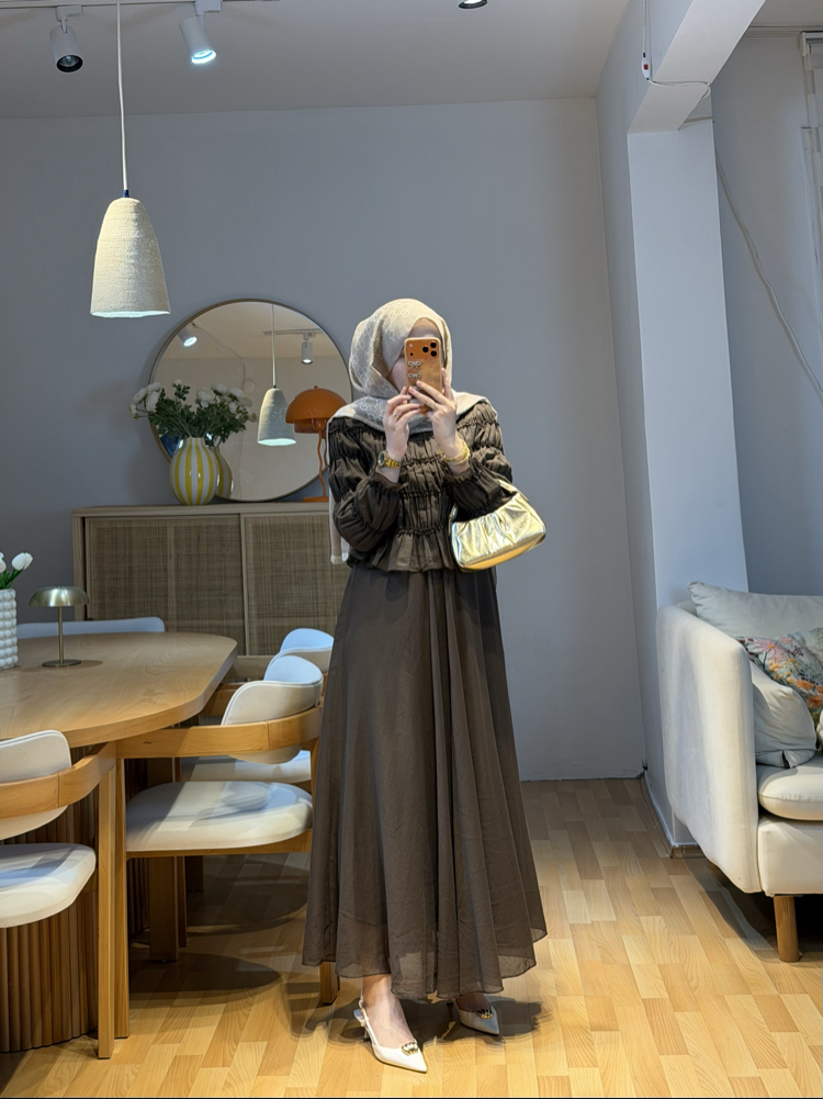 Riva Kahverengi Takım