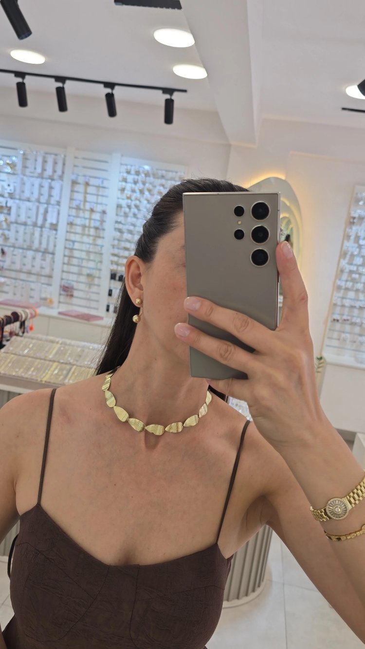 DAMLA MODEL ÖZEL SERİ KOLYE