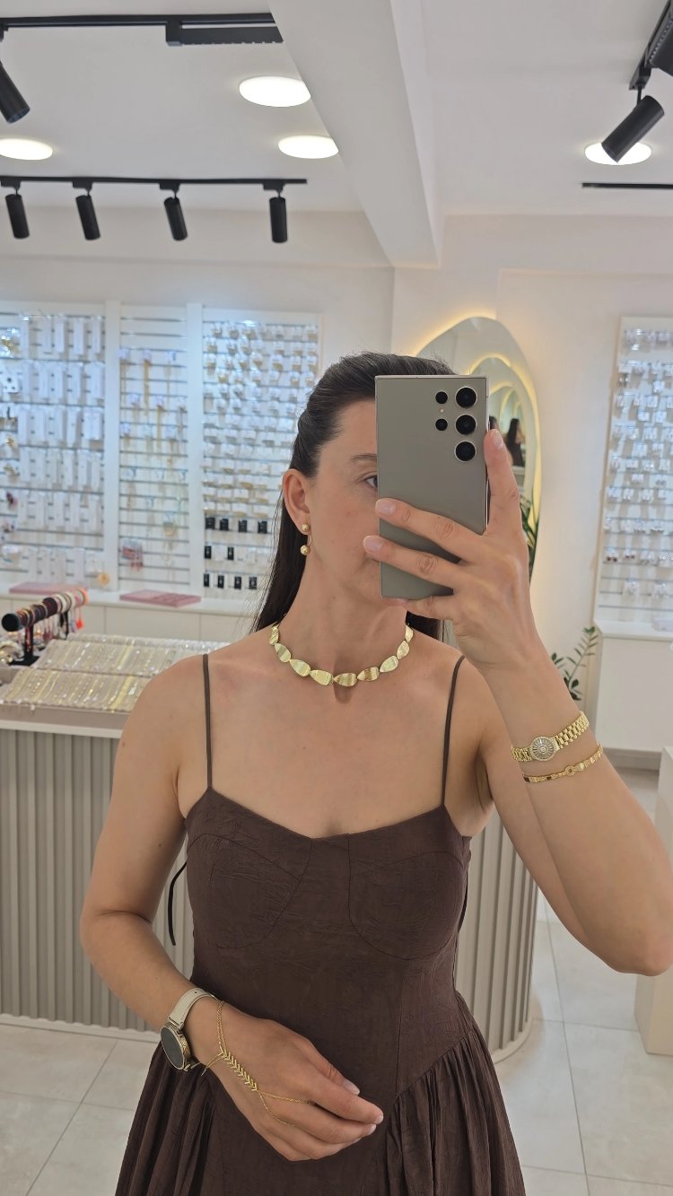 DAMLA MODEL ÖZEL SERİ KOLYE