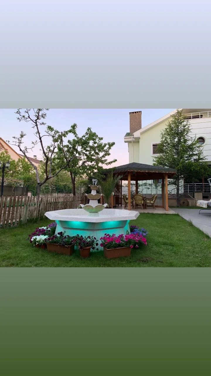 Büyük fiber süs havuzu