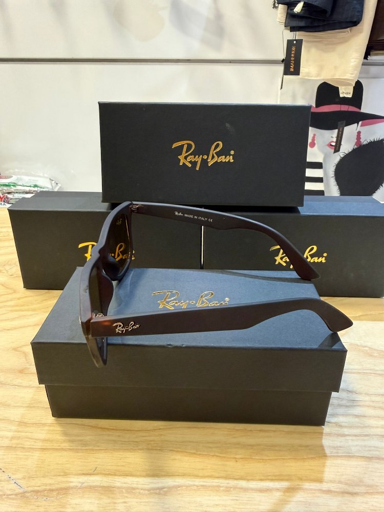 Ray-Ban Wayfarer Güneş Gözlüğü

