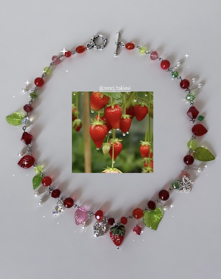 Strawberry / Çilek kolye